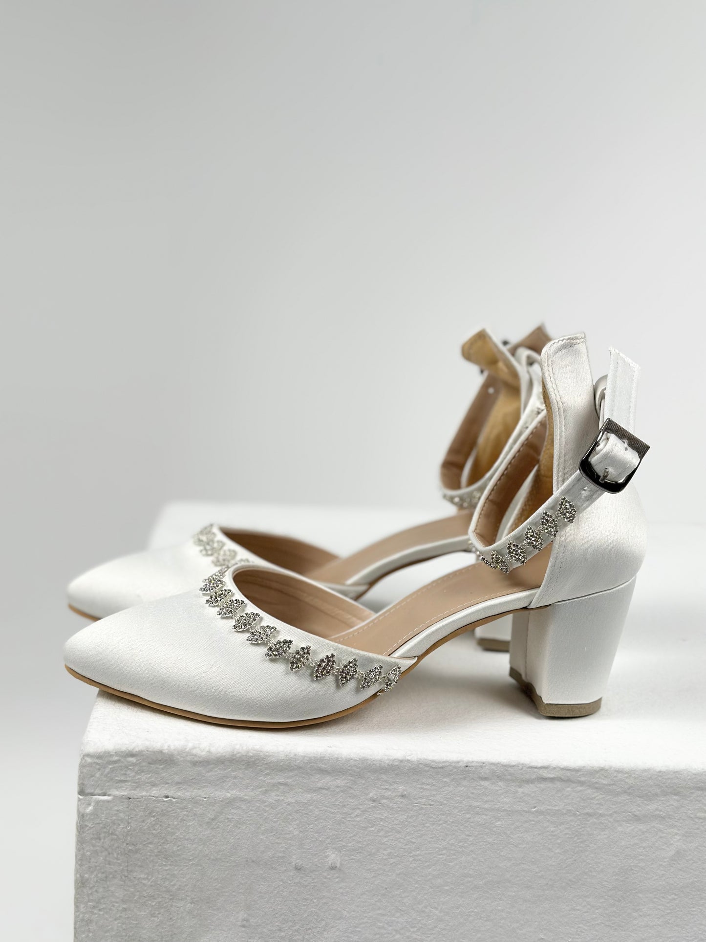 Bridal bliss (belted)